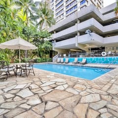 Ocean and City View! 2 BD w/AC, Parking, & Kitchen